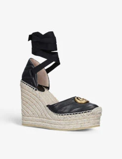 Gucci Palmyra Leather And Espadrille Wedge Sandals 7 Gucci Palmyra Leather And Espadrille Wedge Sandals -Manolo Blahnik Store 783 10004 3137300019 BLACK ALT02
