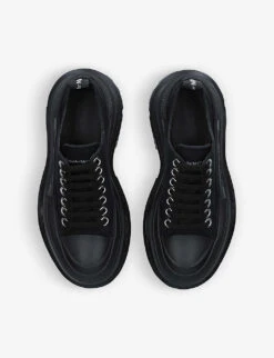 Front Page 50 Front Page -Manolo Blahnik Store R03959777 BLACK ALT01