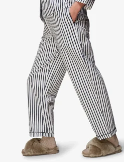 Whistles Macy Cross-strap Fluffy Slippers -Manolo Blahnik Store R04099233 BROWN ALT03