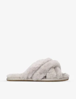 Ugg Scuffita Round-toe Sheepskin Slippers