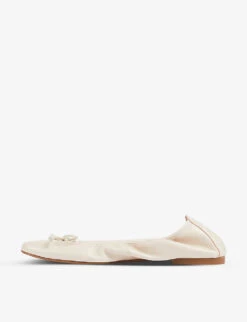 Trilly Patent Leather Ballerina Flats -Manolo Blahnik Store R04195141 CRECREAM ALT02